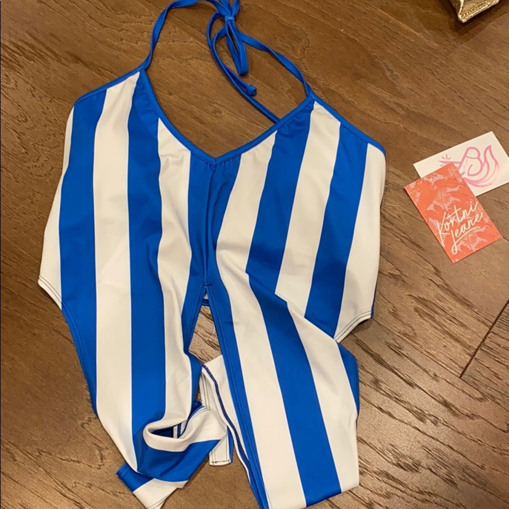 Kortni jeane striped top